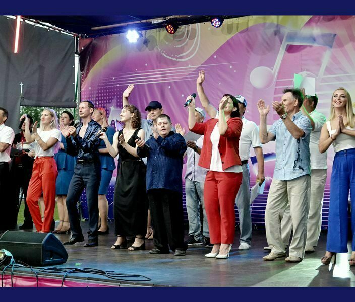 Центр развития самодеятельной культуры и искусства "АРТ-Планета" Центр развития самодеятельной культуры и искусства "АРТ-Планета"