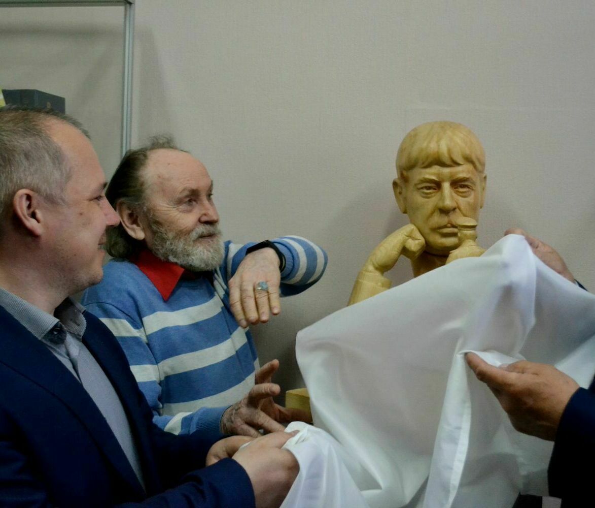 Центр развития самодеятельной культуры и искусства "АРТ-Планета" Центр развития самодеятельной культуры и искусства "АРТ-Планета"