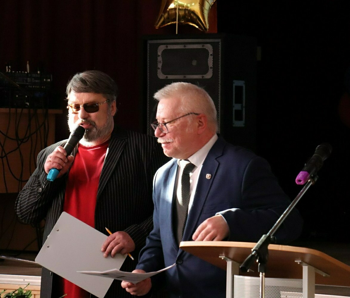 Центр развития самодеятельной культуры и искусства "АРТ-Планета" Центр развития самодеятельной культуры и искусства "АРТ-Планета"